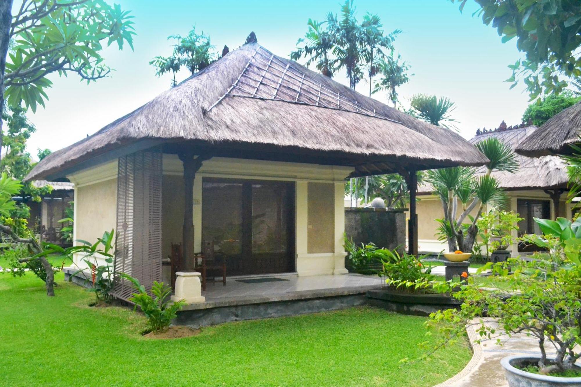 Puri Bagus Lovina Hotel Ngoại thất bức ảnh